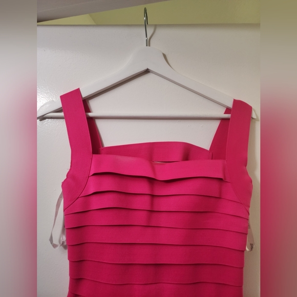Sherri Hill Banded Mini Dress Hot pink Size 2 - Picture 7 of 7